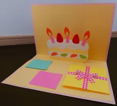 ５枚入り　お誕生日カード　ハンドメイド　ケーキ　保育園　幼稚園　施設　バースデーカード　お祝い　メッセージ