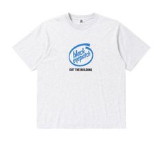 BLACK EYE PATCH｜ブラックアイパッチ  OUT THE BUILDING TEE Tシャツ