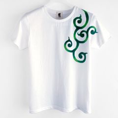 手描き緑唐草柄Tシャツ レディース ハンドメイド手描きの唐草柄Tシャツ  和柄 和風 ホワイト