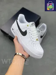 お値下げしました??即購入新品箱付?? Nike Air Force 1 Low '07 LV8 40th Anniversary White Black ナイキ