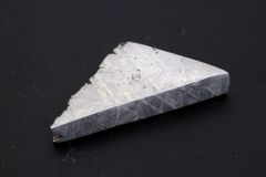 ムオニナルスタ ムオニオナルスタ 8.6g スライス カット 標本 隕石 オクタヘドライト 73