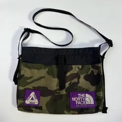 2025年最新】THE NORTH FACE PALACEの人気アイテム - メルカリ 2025年最新】THE NORTH FACE PALACEの人気アイテム - メルカリ