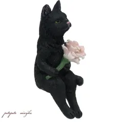 オブジェ 置物 黒猫　花束　SITTING ANIMAL キャット WITH フラワー　ミニチュア ディスプレイ ねこ ネコ 小物 雑貨　パタパタ民族