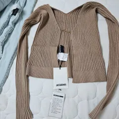 2025年最新】jacquemus カーディガンの人気アイテム - メルカリ 2025年最新】jacquemus カーディガンの人気アイテム - メルカリ