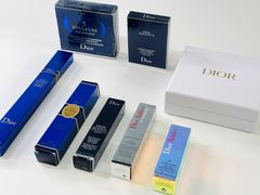 Dior コスメサンプルセット リップマキシマイザー 美容液 香水 Dior コスメサンプルセット リップマキシマイザー 美容液 香水 - メルカリ