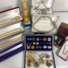 ⚠️最終値下げ！⚠️アクセサリー　まとめ売り　ネックレス　ブレスレット　ピアス　リング　指輪　イヤリング　ブローチ　遺品整理　生前整理