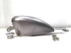 スポーツスター　ハイトンネルタンク　2.25 82-95 左コック 楽天市場】スポーツ スター タンクコック 汎用の通販