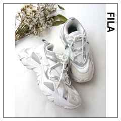 定価15400円 FILA フィラ ELECTROVE 3 エレクトローブ レディース 厚底 スニーカー 24.5cm 白 ホワイト グレー (79Y＋3760)26N☆