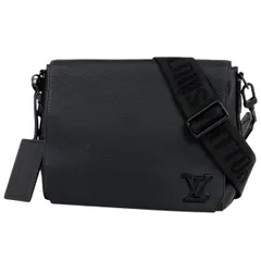 LOUIS VUITTON テイクオフメッセンジャー中古美品 ルイ・ヴィトン(LOUIS VUITTON)ルイ・ヴィトン テイクオフ