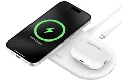Belkin 2 in 1 Qi2ワイヤレス充電器 Qi2公式認証/MagSafe対応 iPhone 16/15/14/13/12/Qi2対応スマートフォン(最大15W高速充電) AirPods/ワイヤレス充電対応イヤホン [ホワイト] [2-in-1パッド]