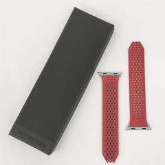【特価セール】アップル ウォッチ ストラップ　Noomoon　ヌームーン（スイス発、新しい発想のバックルレス・ストラップ）LABB-AW silver-red