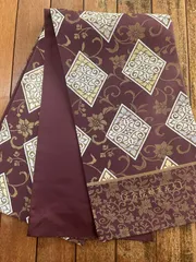 西陣織袋帯未仕立（株）白寿苑薄銀箔引地色　菱取雅松葉文　新品　正絹 西陣織高級袋帯未仕立 （株）白寿苑 ベージュ地 正倉院市松文様