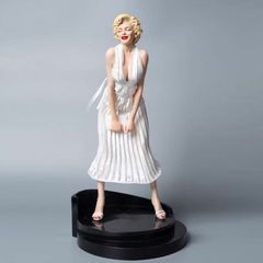 マリリンモンロー Fascinate Forever バーボンウイスキー 未開栓