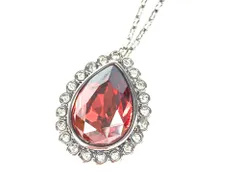 スワロフスキー　SWAROVSKI　クリスタル　ドロップ/雫　ネックレス　ペンダント　レッド×シルバーカラー　送料無料