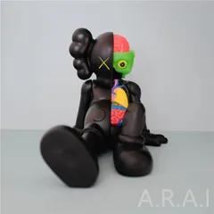 2024年最新】kaws フィギュア 黒の人気アイテム - メルカリ