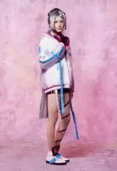 【中古】生写真(男性) 塚本凌生(古今伝授の太刀)/全身・内番衣装・背景ピンク・キャラクターショット/舞台「『刀剣乱舞』綺伝 いくさ世の徒花」個人ブロマイド