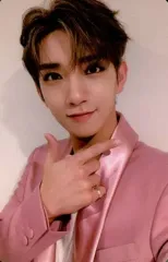 【中古】コレクションカード(男性) SEVENTEEN/JOSHUA(ジョシュア)/衣装ピンク・右手親指人差し指立て・裏面白/CD「3RD Album ： An Ode(Truth ver.)封入特典フォトカード