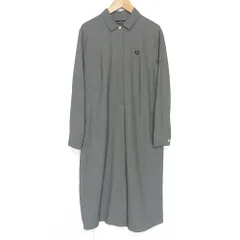 美品 FRED PERRY フレッドペリー ロゴ刺繍 プリーツバックシャツドレス 長袖 ミディ丈 ワンピース F8517 8 グレー レディース 古着 中古 USED