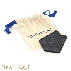 新品未使用 K18 18金 鈴 開運 幸運 縁起 木箱 ストラップ K18】縁起物 開運 18金 鈴 ストラップ キーホルダー 木箱付