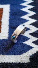 【1920-1940s】ナバホ ターコイズ & スワスティカ 卍 & サンダーバード & アロー & スネーク バングル 《フレッドハービースタイル シルバー ヴィンテージ