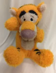 東京ディズニーリゾート ぬいぐるみショルダーバッグ くまのプーさん ティガー