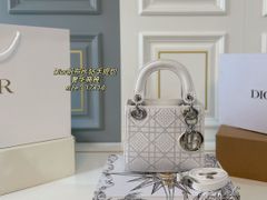 【今日特価】DIOR Lady Dior キャンバスとスパークルストーンのハンドバッグ！送料無料で今の在庫はお得な価格です！WT0輸入