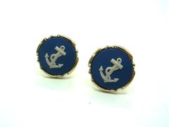 Item thumbnail for item 1893660e-5887-47cd-b3bb-61d39cc06ff9