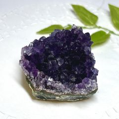 【E13491】 ウルグアイ産 アメシスト 天然石 鉱物 原石 パワーストーン 紫水晶 アメジスト