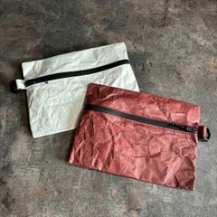 ポーチ　小物入れ　タイベック　軽量　2枚セット　ホワイト＆レッドパープル
