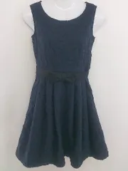 ◇ ◎ Feroux フェルゥ 総刺繍 トレス ノースリーブ ミニ ワンピース サイズ1 ネイビー レディース  【中古】 【1205310005755】のサムネイル