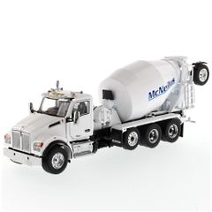 Mobil タンクトラック トレーラー　ダイキャストミニカー　Mack ミニカー 1/18 KKS マック トレーラートラック 紺色 Mack RL 700L 1974