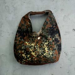 ドイツ軍テント使用ホーボースタイルオリジナルハンドメイドバック（レザー部ディアスキン使用）【T.K GARMENT SUPPLY】