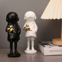 【新品未使用品】バンクシー フィギュア 希少 レア 2025年最新】banksy フィギュアの人気アイテム - メルカリ