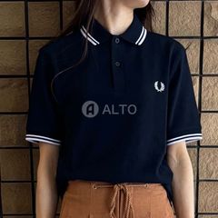 ☆2025春夏新入荷☆FRED PERRY フレッドペリー M3600 ポロシャツ 刺繍入り 半袖 ネイビー  レディース
