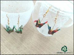 【和風ピアス】折鶴＆折鶴友禅和紙ピアス２セット　日本語/英語解説付き☆送料無料