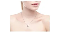 IUHA 繊細な輝き　S925シルバー製 蝶　バタフライ ピアス スワロフスキー社製クリスタル swarovski 金属アレルギーと変色防止