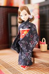 初代リカ