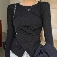 【着回しやすいデザイン】フレア フリル ビジネスカジュアル Vネック 長袖 スリムフィット カジュアルカットソー 無地トップス レディース ザラ 韓国   着やせ 結婚式お呼ばれ 半袖Tシャツ zara emoda agoist milaowen