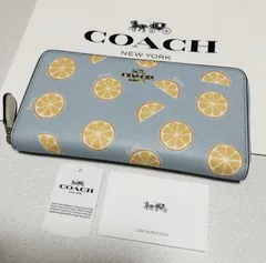 COACH コーチ 財布　オレンジ　フルーツ　かわいい　レディース　夏