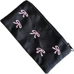 【在庫処分】ZanPol ペンケース 文具ケース 黒リボン刺繍筆箱 大容量多機能収納バッグ コスメポーチ 携帯電話ポケット リボン形 学生 大人 可愛い オシャレ 韓国風 学生用 文具収納 学校 通学 受験 ギフト対応 軽量 ファスナー付き 男女兼用