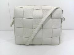 良品✨BOTTEGA イントレチャート ショルダーバッグ ノディーニ - メルカリ