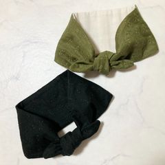 総刺繍ダブルガーゼ（ブラック/カーキ）のスカーフみたいなネッククーラー、保冷剤ポケット付き