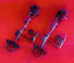 【2個】DT-02,スーパーファイターG,DT-03ホリデーバギー他用B部品,10004252（ゆうパケット）のサムネイル