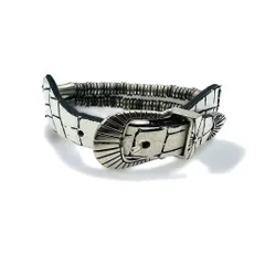 TOGA PULLA シルバーバングル　ポーチ付き TOGA PULLA シルバーバングル ポーチ付き