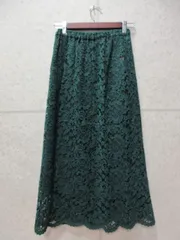 SACRA サクラ ロングスカート サテン フラワー 花ネイビー 38 美品 SACRA サクラ ロングスカート サテン フラワー 花ネイビー 38 美