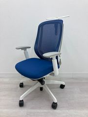 【中古品】オカムラ 可動肘付シルフィーチェア C686XW-FMP3 ブルー