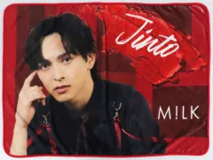 M!LK 吉田仁人　抱き枕 2025年最新】吉田仁人 抱き枕の人気アイテム - メルカリ