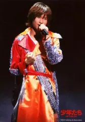 【中古】生写真(ジャニーズ) A.B.C-Z/橋本良亮/ライブフォト・膝上・衣装オレンジ・赤・銀・右手グー・左手マイク・背景黒/少年たち Jail in the Sky