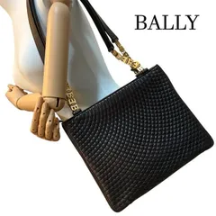 バリー　BALLY　キルティングレザーショルダーバック　ゴールドロゴチェーン　ダークブラウン