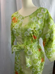 【在庫整理】着物リメイク ワンピース　薄黄緑に花柄